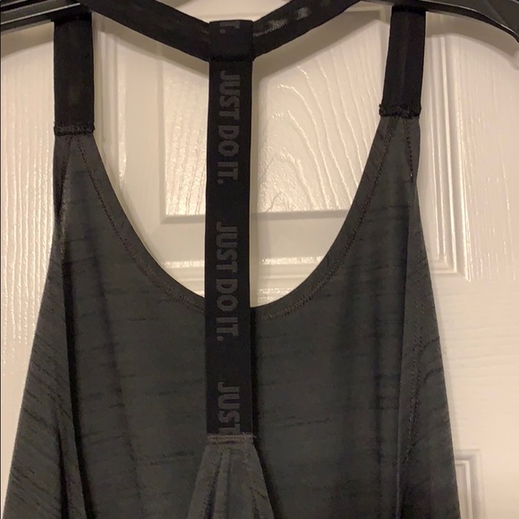 Nike racer back tank top - Picture 3 of 4